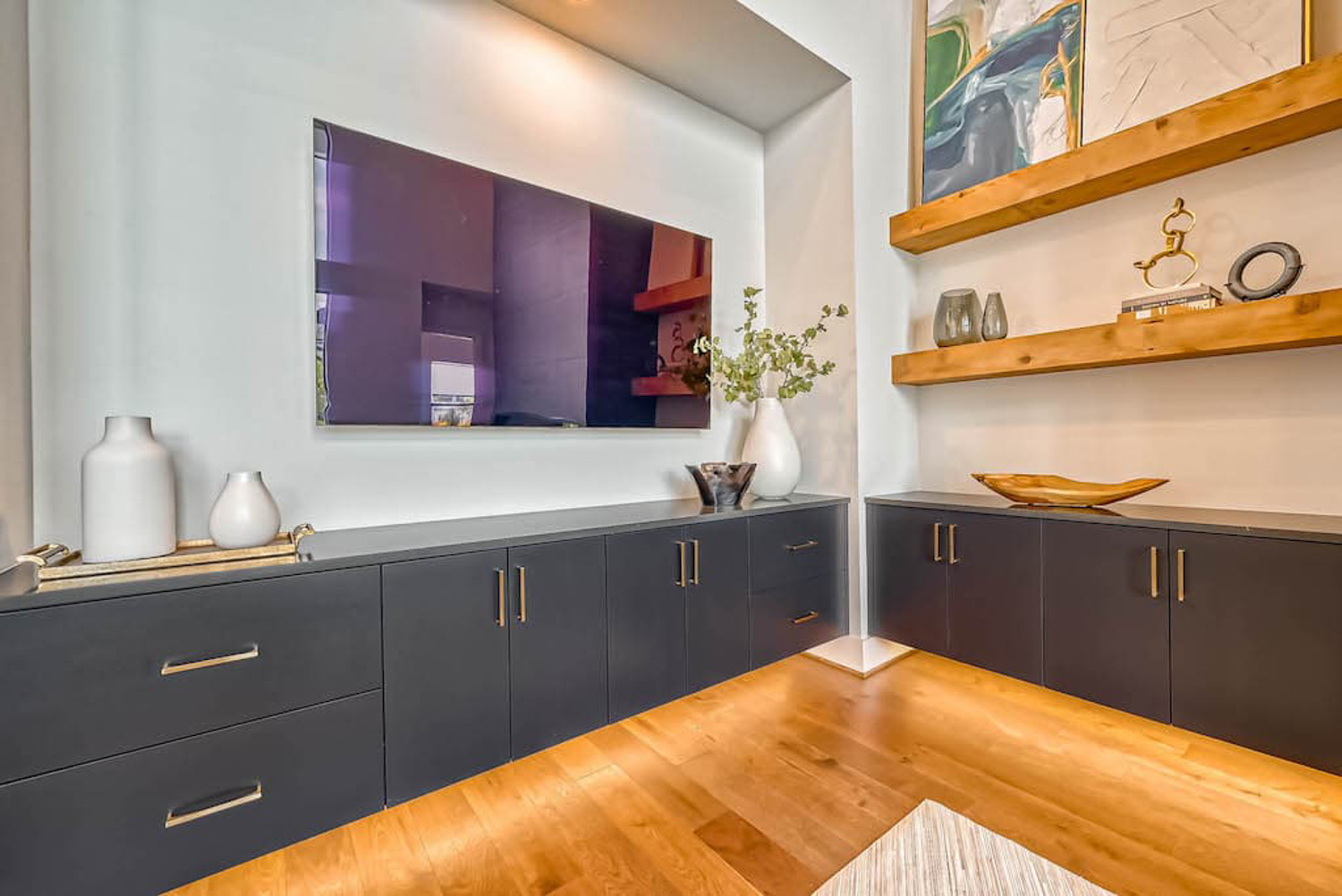 West University Place Custom Cabinetry