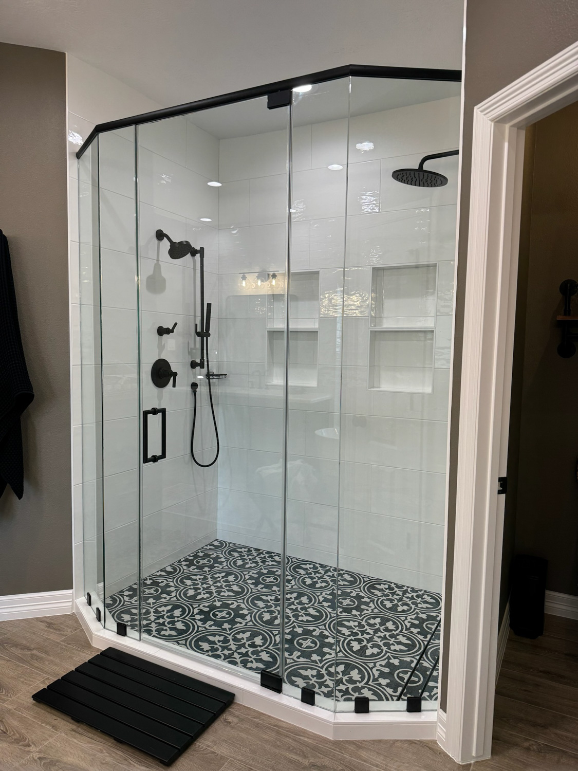 Morales-Brothers_Houston-Bathroom-Remodeling-17