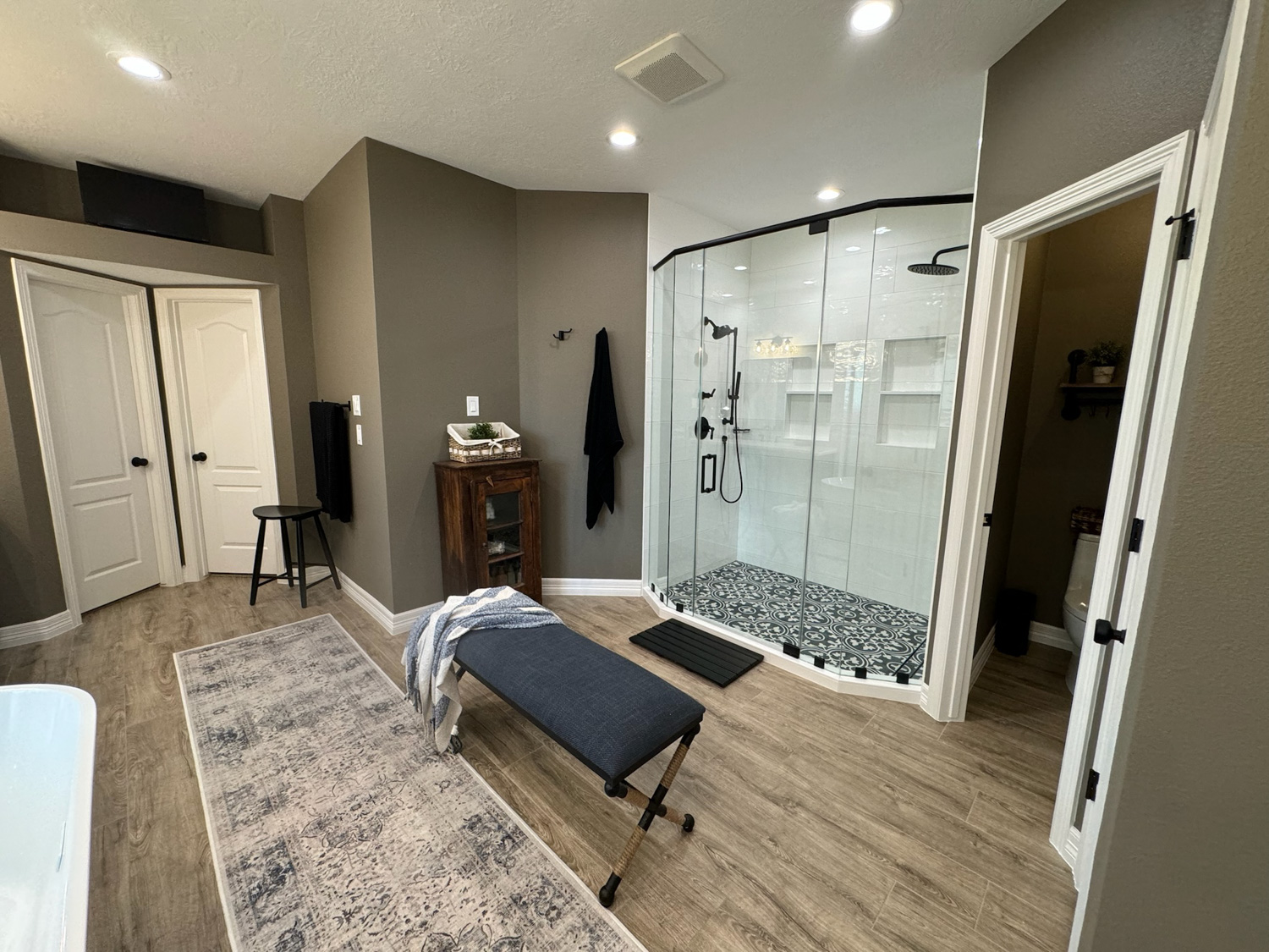 Morales-Brothers_Houston-Bathroom-Remodeling-18